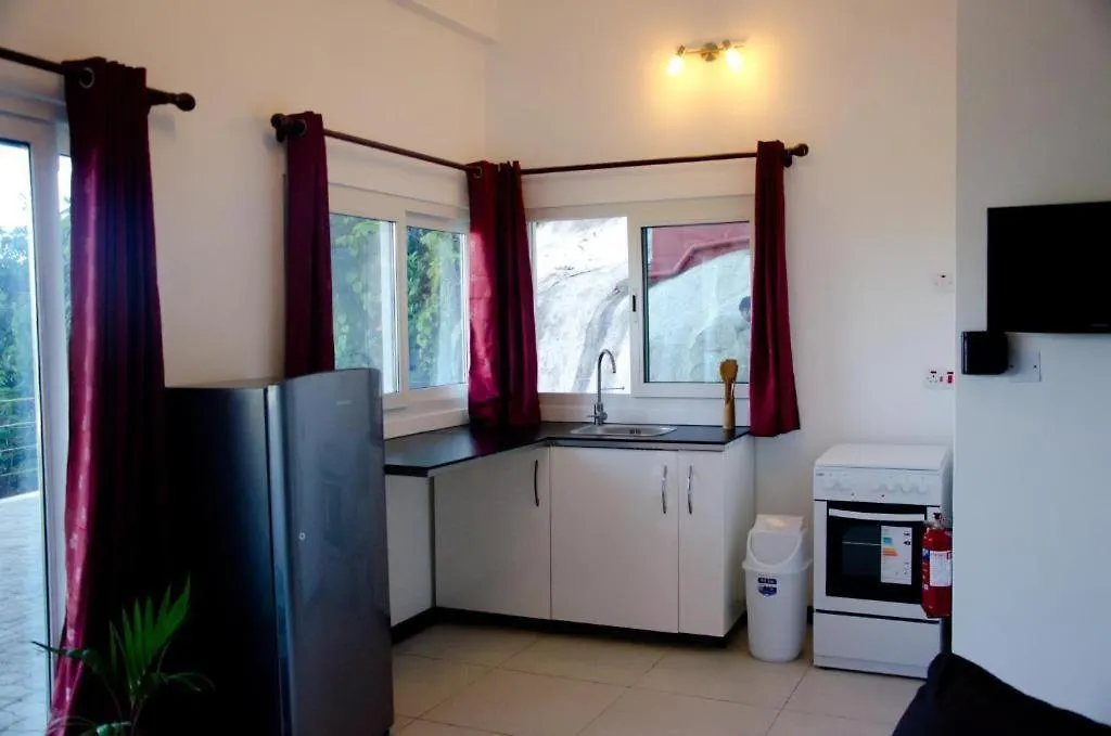 Ocean Spray Apartment Anse Etoile